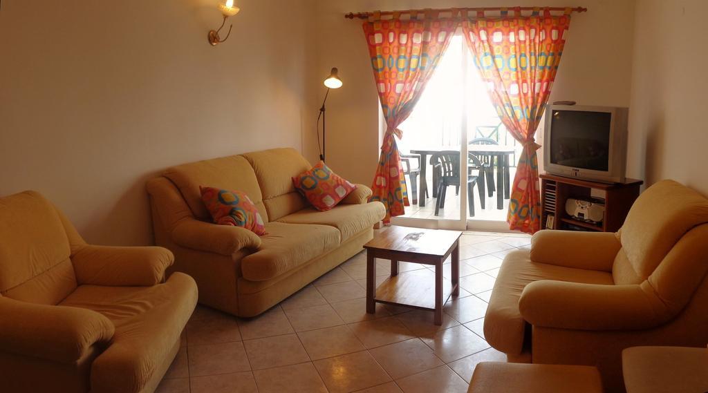Apartamento Avenida Da Liberdade Albufeira Habitación foto